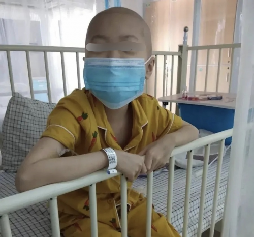 7岁女孩身患白血病，水滴筹助力医疗费助她回家！